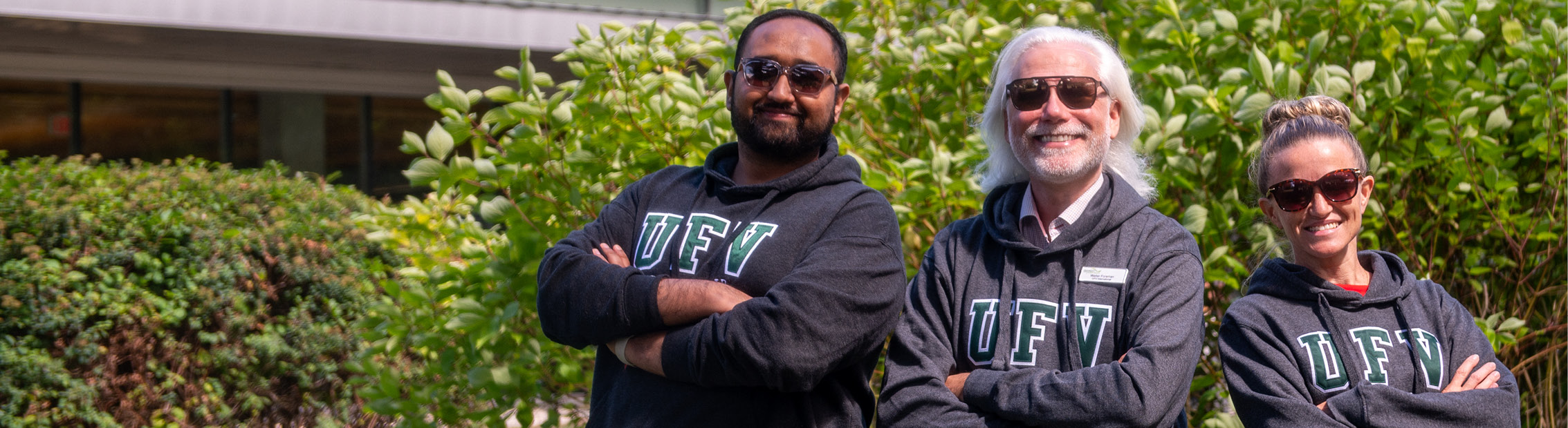 We are looking for great people like you.